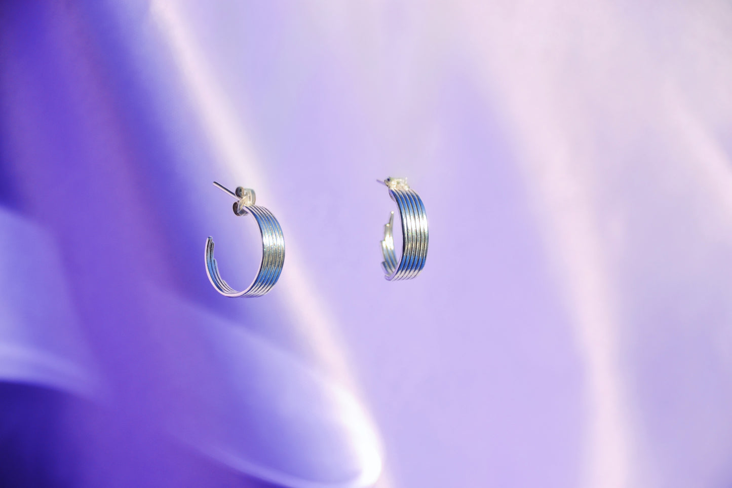 Wave Hoops